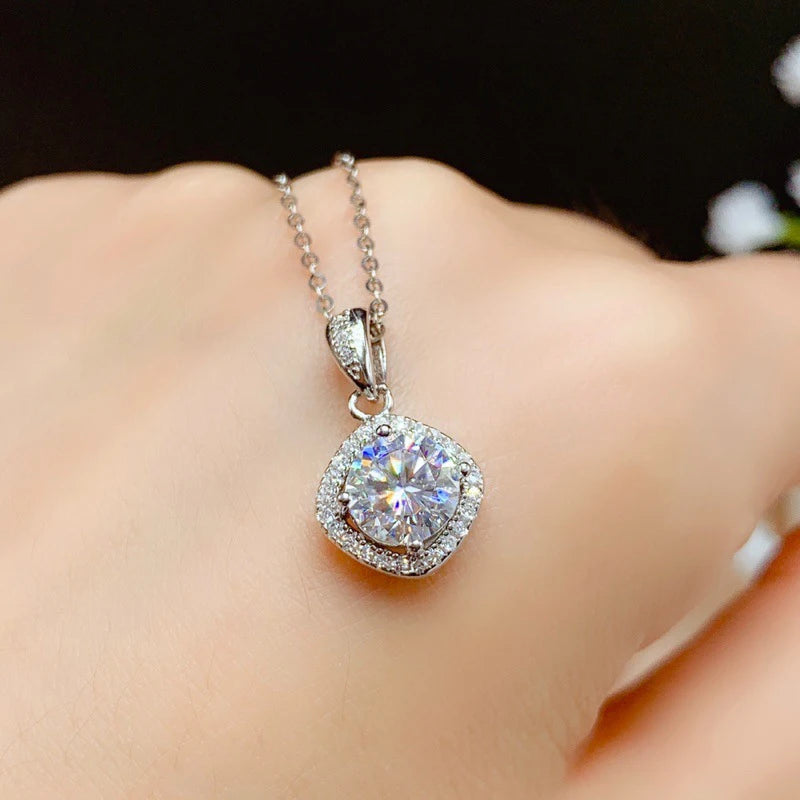 LZ-White Moissanite Six-Prong Solitaire Pendant